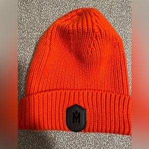 Mackage JUDE-WZ hand-knit toque with ribbed cuff.